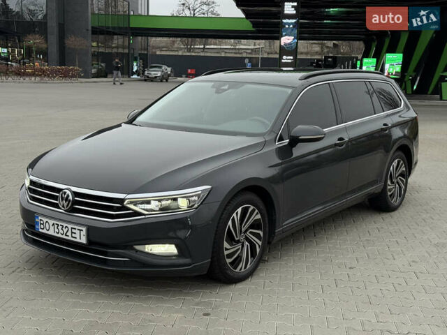 Сірий Фольксваген Пассат, об'ємом двигуна 2 л та пробігом 269 тис. км за 18750 $, фото 4 на Automoto.ua