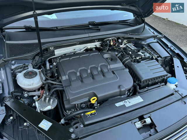 Серый Фольксваген Пассат, объемом двигателя 2 л и пробегом 220 тыс. км за 19800 $, фото 96 на Automoto.ua