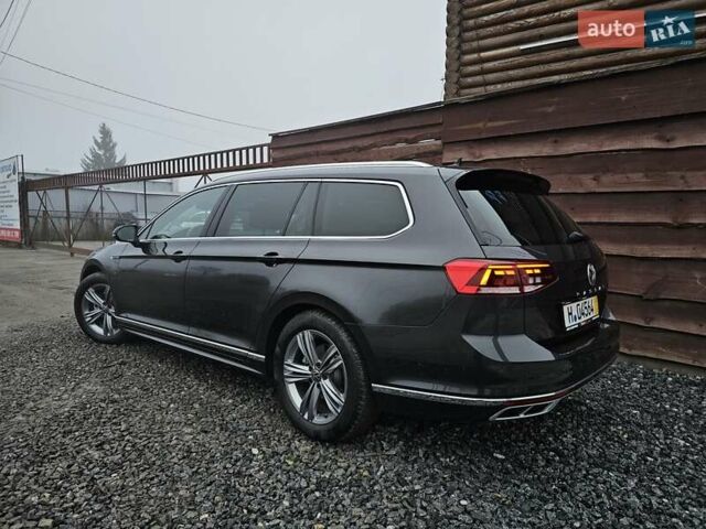 Серый Фольксваген Пассат, объемом двигателя 1.97 л и пробегом 226 тыс. км за 21300 $, фото 6 на Automoto.ua