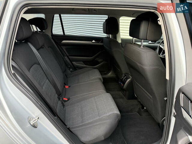 Серый Фольксваген Пассат, объемом двигателя 2 л и пробегом 205 тыс. км за 19500 $, фото 28 на Automoto.ua