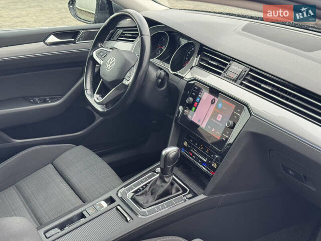 Серый Фольксваген Пассат, объемом двигателя 2 л и пробегом 216 тыс. км за 21300 $, фото 43 на Automoto.ua
