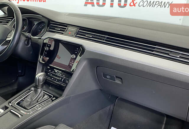 Серый Фольксваген Пассат, объемом двигателя 2 л и пробегом 120 тыс. км за 20950 $, фото 7 на Automoto.ua