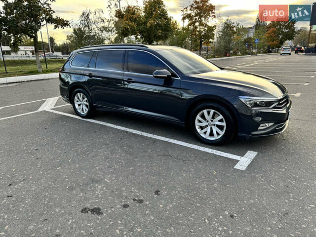 Серый Фольксваген Пассат, объемом двигателя 1.97 л и пробегом 265 тыс. км за 22300 $, фото 18 на Automoto.ua