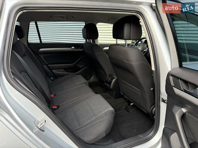 Серый Фольксваген Пассат, объемом двигателя 2 л и пробегом 205 тыс. км за 19500 $, фото 29 на Automoto.ua