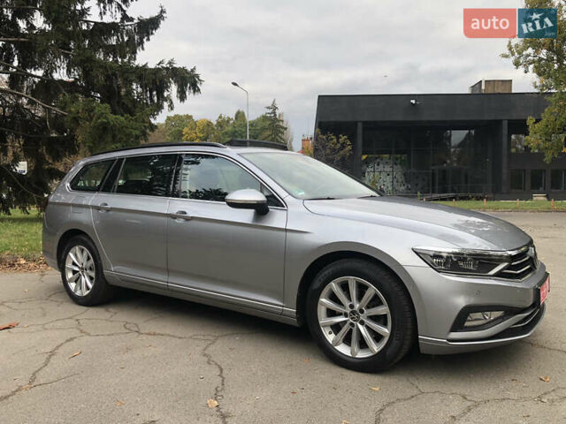 Серый Фольксваген Пассат, объемом двигателя 1.97 л и пробегом 185 тыс. км за 22950 $, фото 13 на Automoto.ua