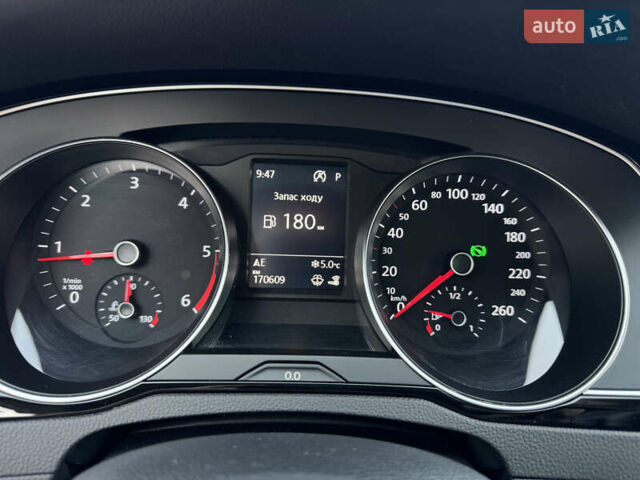 Серый Фольксваген Пассат, объемом двигателя 2 л и пробегом 170 тыс. км за 21900 $, фото 15 на Automoto.ua