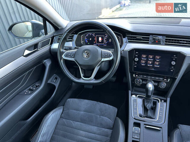 Сірий Фольксваген Пассат, об'ємом двигуна 1.97 л та пробігом 191 тис. км за 21200 $, фото 16 на Automoto.ua