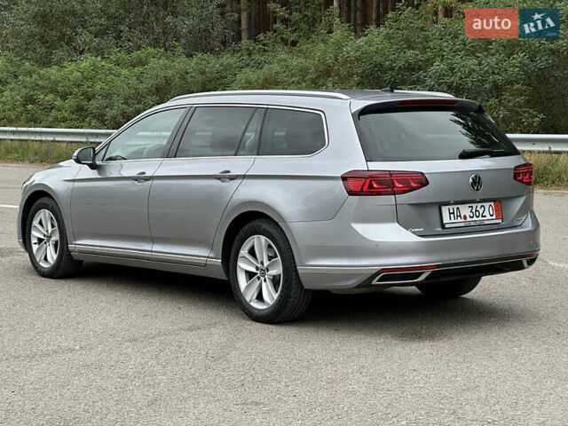 Серый Фольксваген Пассат, объемом двигателя 2 л и пробегом 181 тыс. км за 26499 $, фото 11 на Automoto.ua