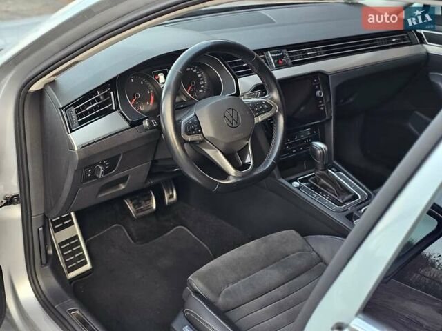 Серый Фольксваген Пассат, объемом двигателя 1.97 л и пробегом 222 тыс. км за 21950 $, фото 21 на Automoto.ua
