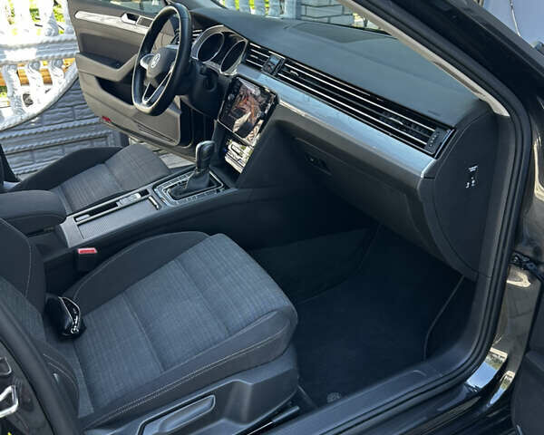 Фольксваген Пассат 2021 в Львове на Automoto.ua Серый Фольксваген Пассат, объемом двигателя 1.98 л и пробегом 207 тыс. км за 21500 $, фото 27 на Automoto.ua