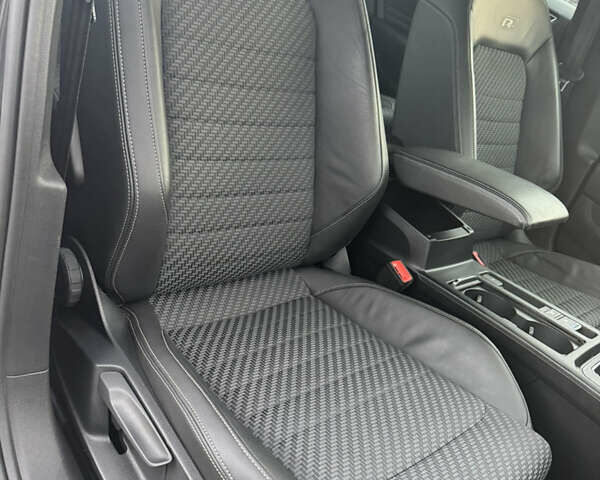 Серый Фольксваген Пассат, объемом двигателя 2 л и пробегом 208 тыс. км за 22700 $, фото 31 на Automoto.ua