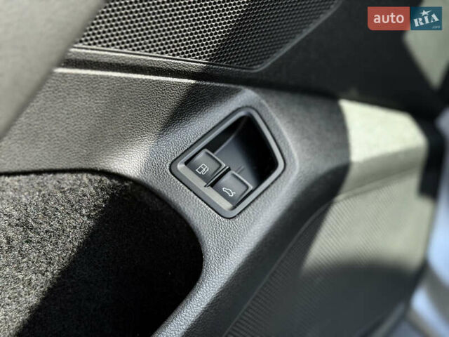 Серый Фольксваген Пассат, объемом двигателя 1.4 л и пробегом 133 тыс. км за 23800 $, фото 28 на Automoto.ua