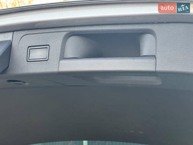 Сірий Фольксваген Пассат, об'ємом двигуна 1.97 л та пробігом 226 тис. км за 23999 $, фото 88 на Automoto.ua