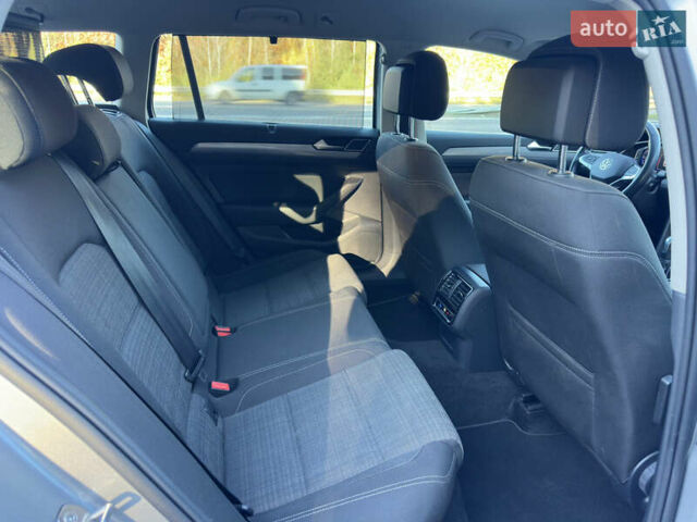 Серый Фольксваген Пассат, объемом двигателя 2 л и пробегом 208 тыс. км за 21999 $, фото 58 на Automoto.ua