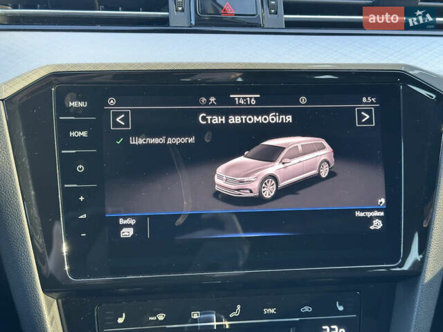 Серый Фольксваген Пассат, объемом двигателя 2 л и пробегом 208 тыс. км за 21999 $, фото 101 на Automoto.ua