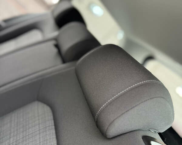 Серый Фольксваген Пассат, объемом двигателя 2 л и пробегом 220 тыс. км за 20500 $, фото 91 на Automoto.ua