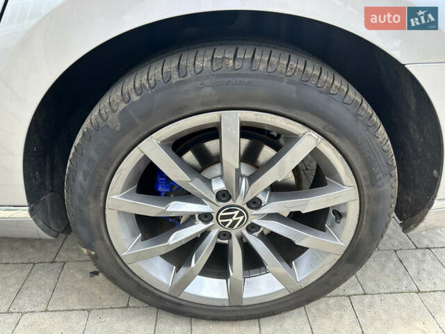 Сірий Фольксваген Пассат, об'ємом двигуна 1.4 л та пробігом 179 тис. км за 24990 $, фото 21 на Automoto.ua