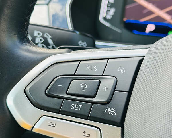 Серый Фольксваген Пассат, объемом двигателя 1.97 л и пробегом 187 тыс. км за 22999 $, фото 22 на Automoto.ua