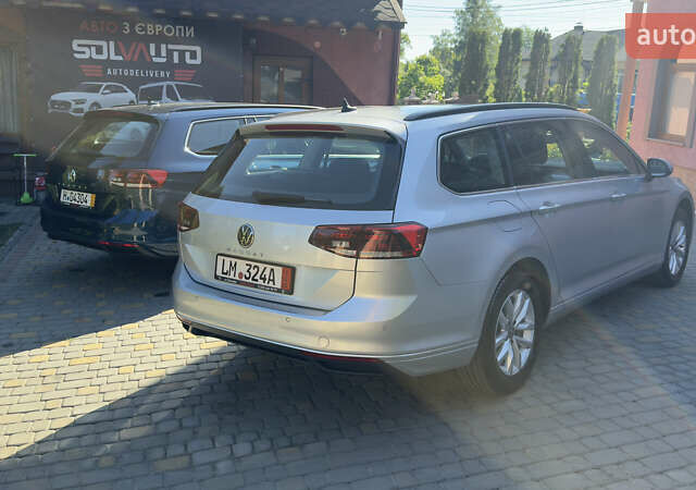 Серый Фольксваген Пассат, объемом двигателя 1.97 л и пробегом 175 тыс. км за 22741 $, фото 74 на Automoto.ua