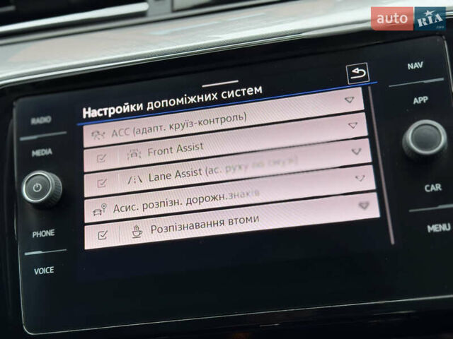 Серый Фольксваген Пассат, объемом двигателя 2 л и пробегом 220 тыс. км за 20500 $, фото 65 на Automoto.ua