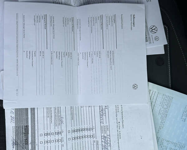 Фольксваген Пассат 2021 в Стрые на Automoto.ua Серый Фольксваген Пассат, объемом двигателя 1.97 л и пробегом 190 тыс. км за 19999 $, фото 35 на Automoto.ua