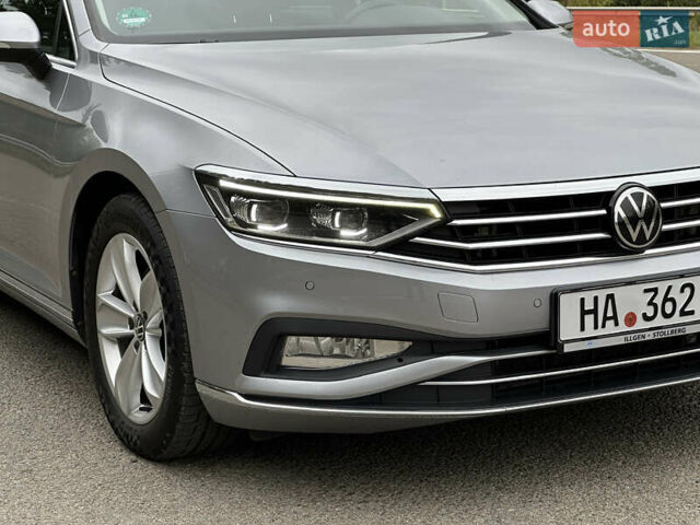 Серый Фольксваген Пассат, объемом двигателя 2 л и пробегом 181 тыс. км за 26699 $, фото 25 на Automoto.ua