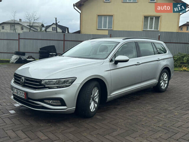 Фольксваген Пассат 2021 в Стрые на Automoto.ua Серый Фольксваген Пассат, объемом двигателя 1.97 л и пробегом 190 тыс. км за 19999 $, фото 1 на Automoto.ua