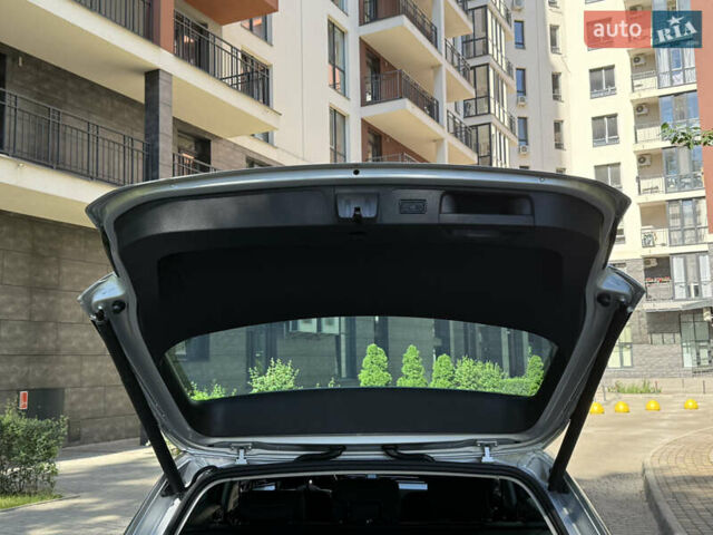 Сірий Фольксваген Пассат, об'ємом двигуна 1.4 л та пробігом 162 тис. км за 24999 $, фото 31 на Automoto.ua