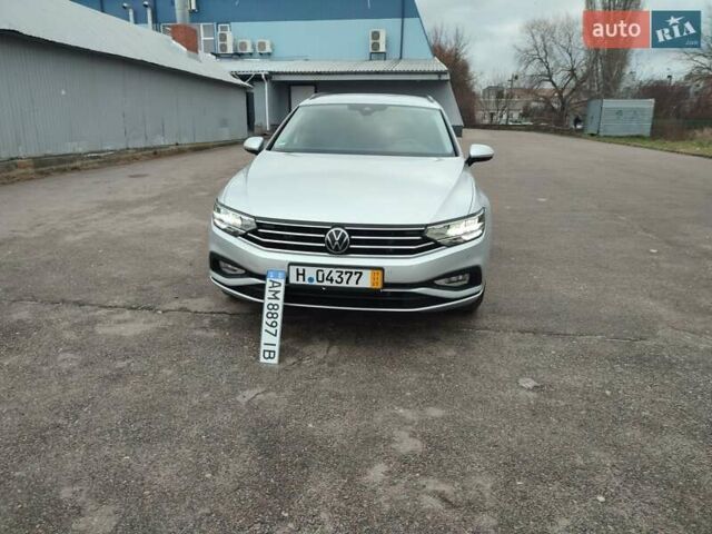 Серый Фольксваген Пассат, объемом двигателя 1.97 л и пробегом 210 тыс. км за 20000 $, фото 9 на Automoto.ua