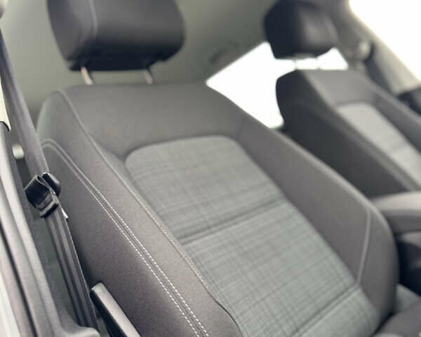 Серый Фольксваген Пассат, объемом двигателя 2 л и пробегом 220 тыс. км за 20500 $, фото 78 на Automoto.ua