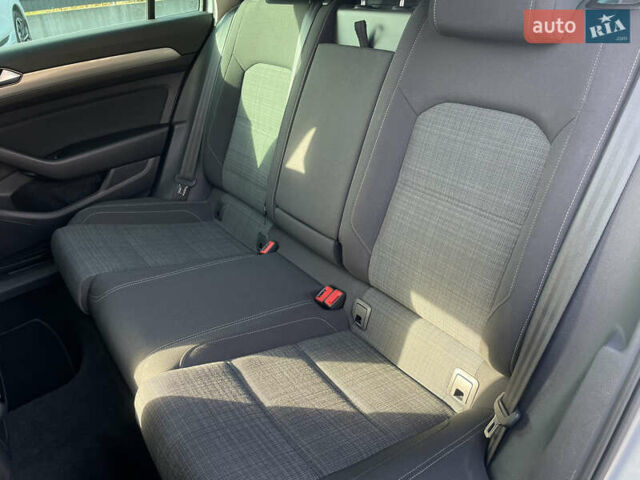 Серый Фольксваген Пассат, объемом двигателя 2 л и пробегом 195 тыс. км за 20954 $, фото 23 на Automoto.ua