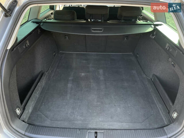 Серый Фольксваген Пассат, объемом двигателя 2 л и пробегом 195 тыс. км за 20954 $, фото 27 на Automoto.ua