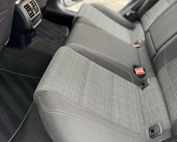 Серый Фольксваген Пассат, объемом двигателя 2 л и пробегом 220 тыс. км за 20500 $, фото 89 на Automoto.ua