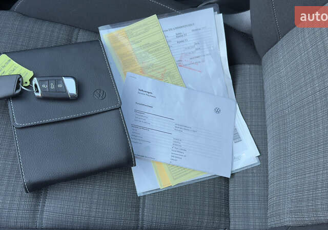 Серый Фольксваген Пассат, объемом двигателя 1.97 л и пробегом 175 тыс. км за 22741 $, фото 36 на Automoto.ua