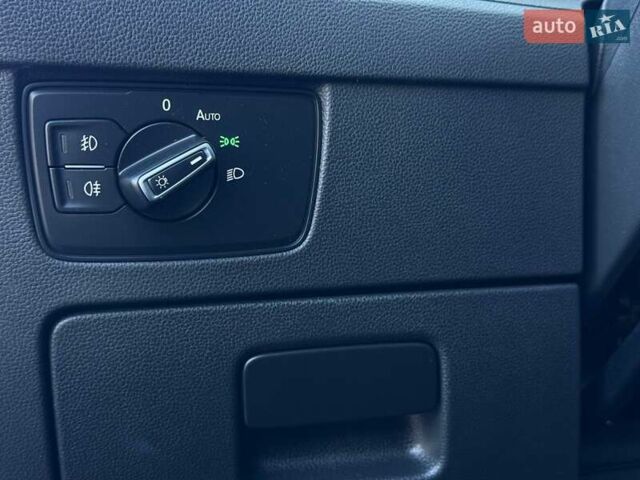 Серый Фольксваген Пассат, объемом двигателя 1.97 л и пробегом 179 тыс. км за 20900 $, фото 23 на Automoto.ua