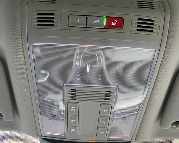 Серый Фольксваген Пассат, объемом двигателя 1.97 л и пробегом 156 тыс. км за 24300 $, фото 28 на Automoto.ua