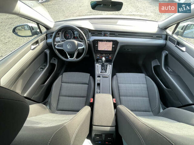 Серый Фольксваген Пассат, объемом двигателя 2 л и пробегом 195 тыс. км за 20954 $, фото 40 на Automoto.ua