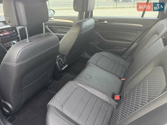 Серый Фольксваген Пассат, объемом двигателя 2 л и пробегом 208 тыс. км за 22700 $, фото 28 на Automoto.ua