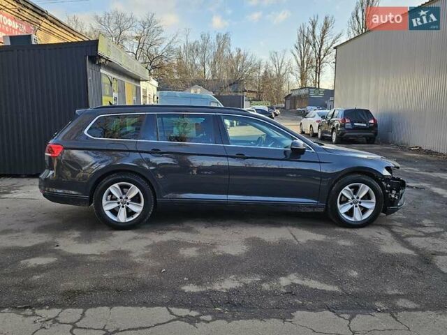 Сірий Фольксваген Пассат, об'ємом двигуна 1.97 л та пробігом 220 тис. км за 18000 $, фото 9 на Automoto.ua