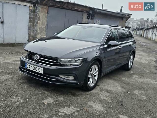 Серый Фольксваген Пассат, объемом двигателя 1.97 л и пробегом 220 тыс. км за 18500 $, фото 3 на Automoto.ua