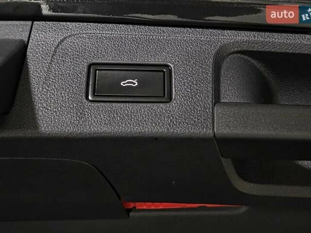 Сірий Фольксваген Пассат, об'ємом двигуна 2 л та пробігом 179 тис. км за 22990 $, фото 49 на Automoto.ua