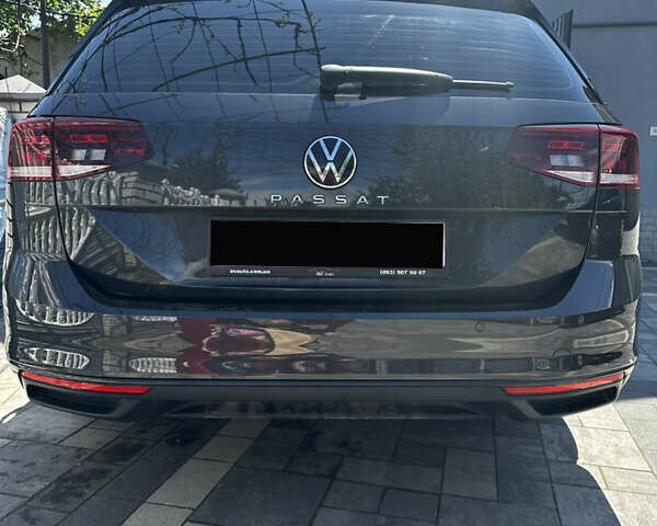 Фольксваген Пассат 2021 в Львове на Automoto.ua Серый Фольксваген Пассат, объемом двигателя 1.98 л и пробегом 207 тыс. км за 21500 $, фото 10 на Automoto.ua