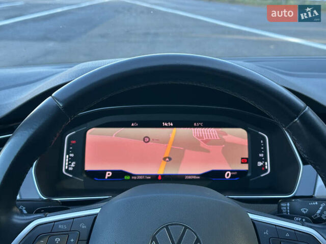 Серый Фольксваген Пассат, объемом двигателя 2 л и пробегом 208 тыс. км за 21999 $, фото 82 на Automoto.ua