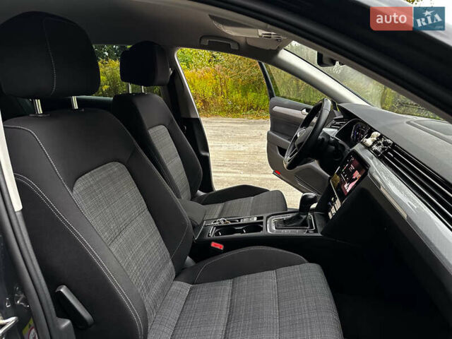 Фольксваген Пассат 2021 в Житомире на Automoto.ua Серый Фольксваген Пассат, объемом двигателя 1.97 л и пробегом 186 тыс. км за 24000 $, фото 17 на Automoto.ua