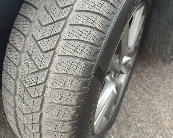 Серый Фольксваген Пассат, объемом двигателя 1.97 л и пробегом 210 тыс. км за 20000 $, фото 25 на Automoto.ua