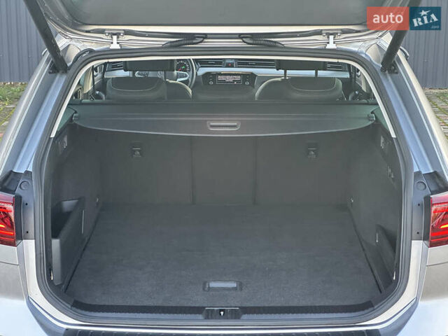 Сірий Фольксваген Пассат, об'ємом двигуна 1.97 л та пробігом 226 тис. км за 23999 $, фото 87 на Automoto.ua