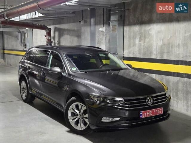 Сірий Фольксваген Пассат, об'ємом двигуна 2 л та пробігом 179 тис. км за 22990 $, фото 33 на Automoto.ua