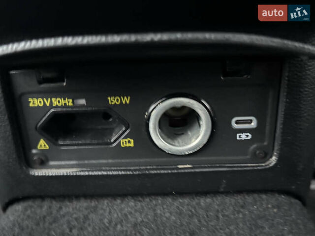 Фольксваген Пассат 2021 в Стрые на Automoto.ua Серый Фольксваген Пассат, объемом двигателя 1.97 л и пробегом 190 тыс. км за 19999 $, фото 27 на Automoto.ua