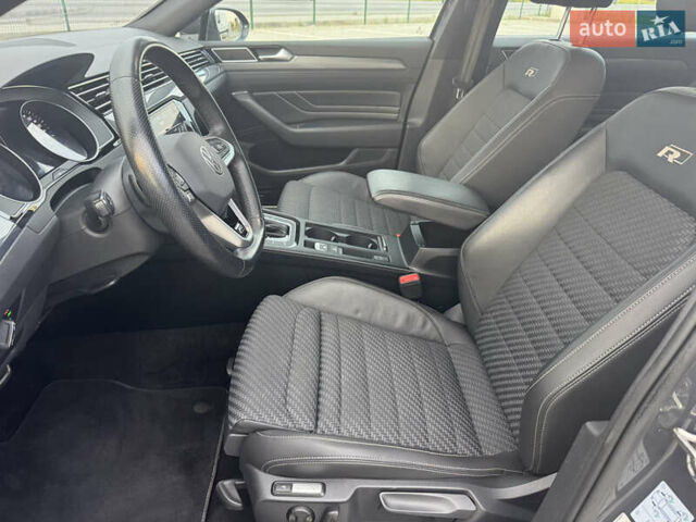 Серый Фольксваген Пассат, объемом двигателя 2 л и пробегом 208 тыс. км за 22750 $, фото 20 на Automoto.ua