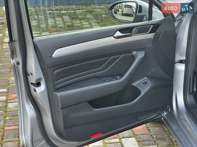 Сірий Фольксваген Пассат, об'ємом двигуна 1.97 л та пробігом 226 тис. км за 23999 $, фото 37 на Automoto.ua